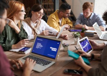 Targi branżowe – 3 powody, dla których warto na nich być