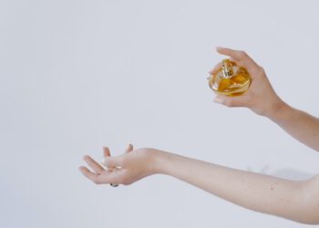 Perfumy na ślub – jak je wybrać stosownie do okazji?