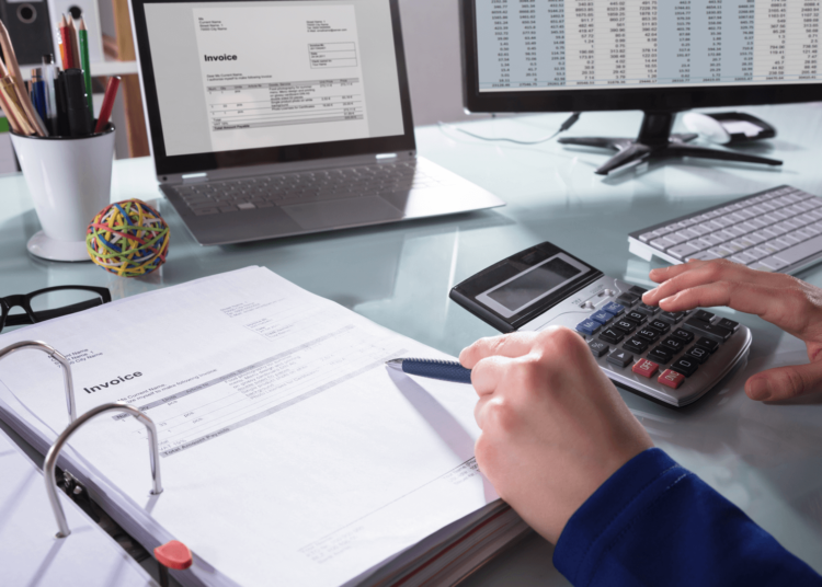 Jak wpłynąć na decyzje zakupowe klienta?