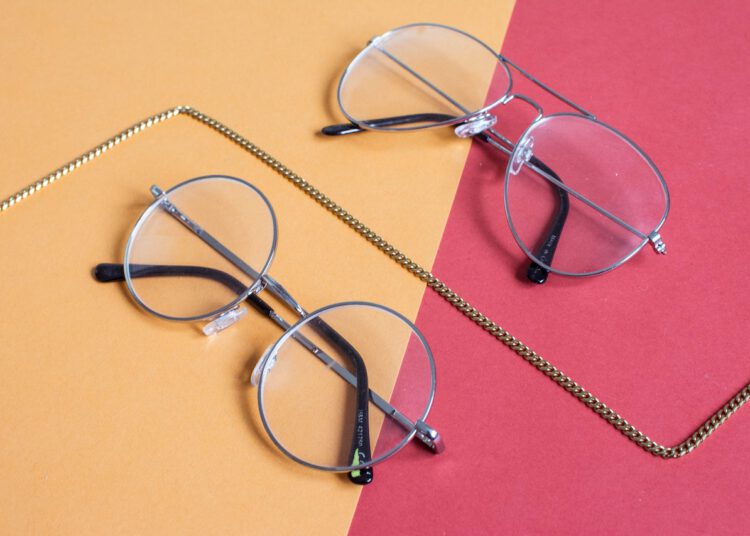 Czy soczewki kontaktowe mogą zastąpić okulary?