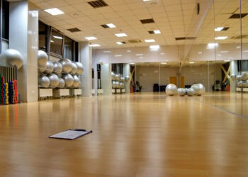 wyposazenie sali sportowej