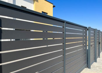 nowoczesne ogrodzenia metalowe